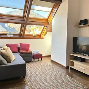Esterri Ideal Famílias O Grupos Con Wifi Apartamento