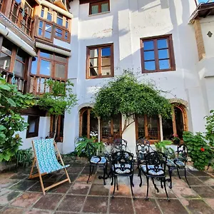 Casa Del Aljarife Pensión Granada